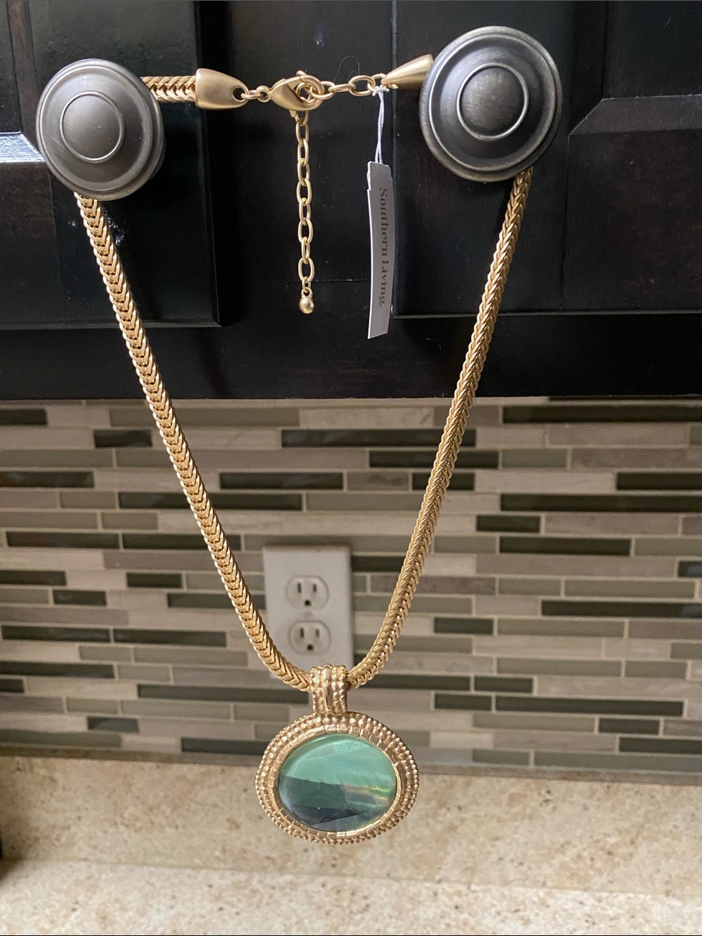 NWT Southern Living statement necklace